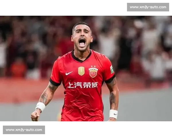 山东 3-1 逆转海港引热议：快节奏对决下，莱昂纳多伤退成转折点